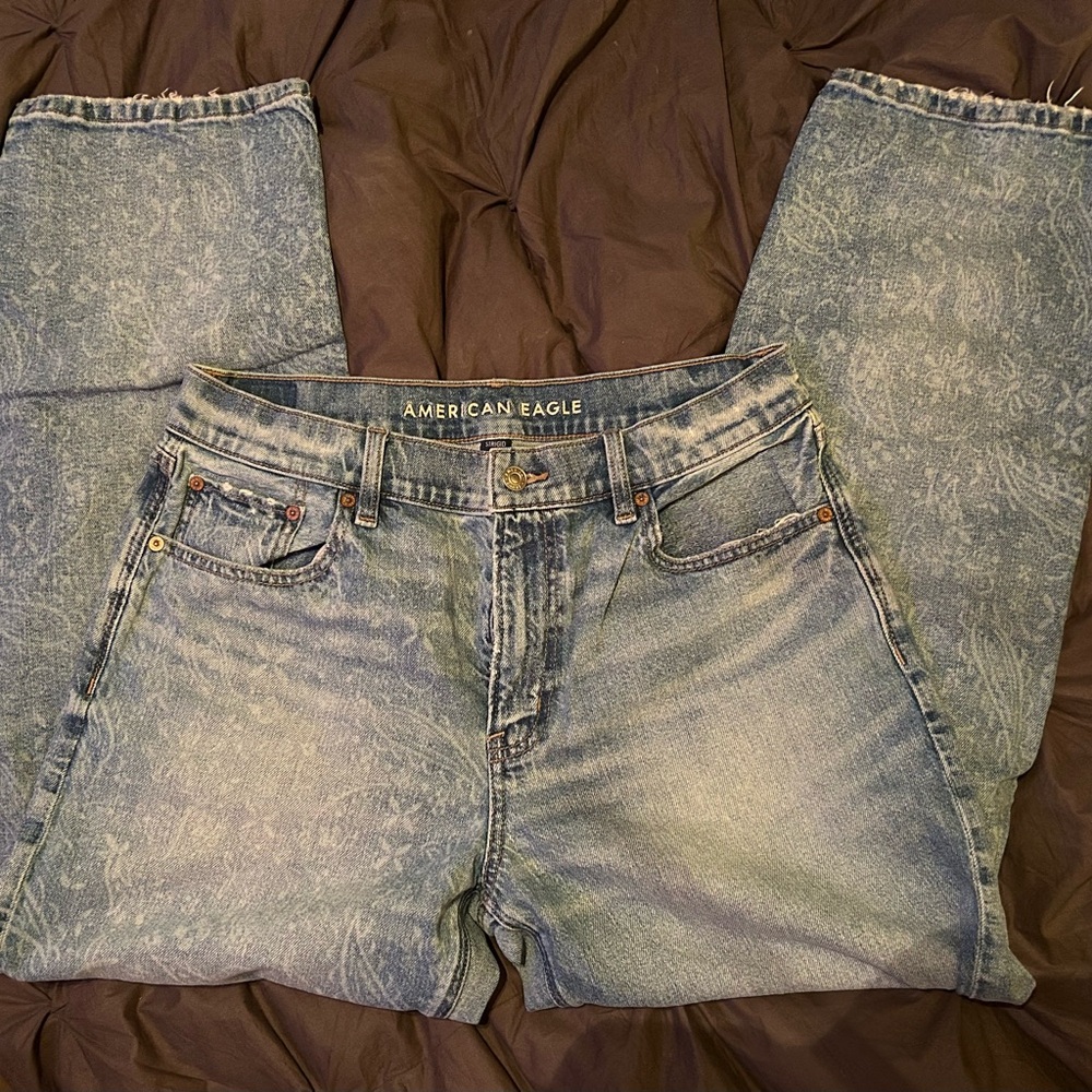 American Eagle Outfitters Women's Light Blue Straight Leg Jeans